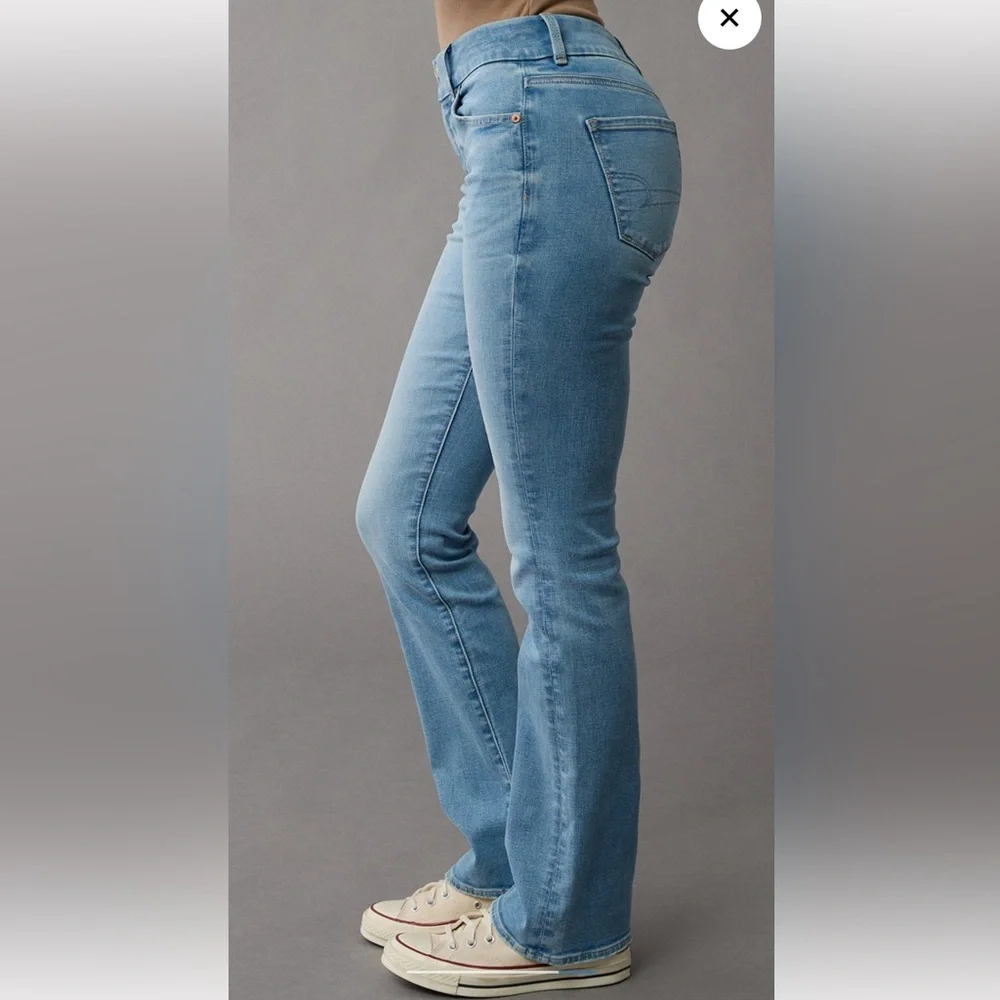 Classic Blue Women's Jeans - Picture 2 of 16